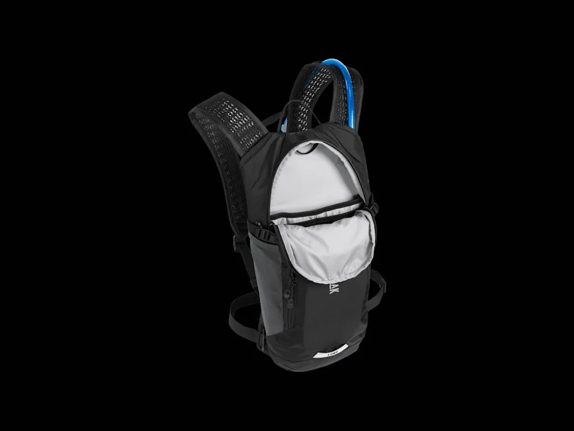 Trek Bikes CamelBak Lobo™ 9 70oz Hydration Pack