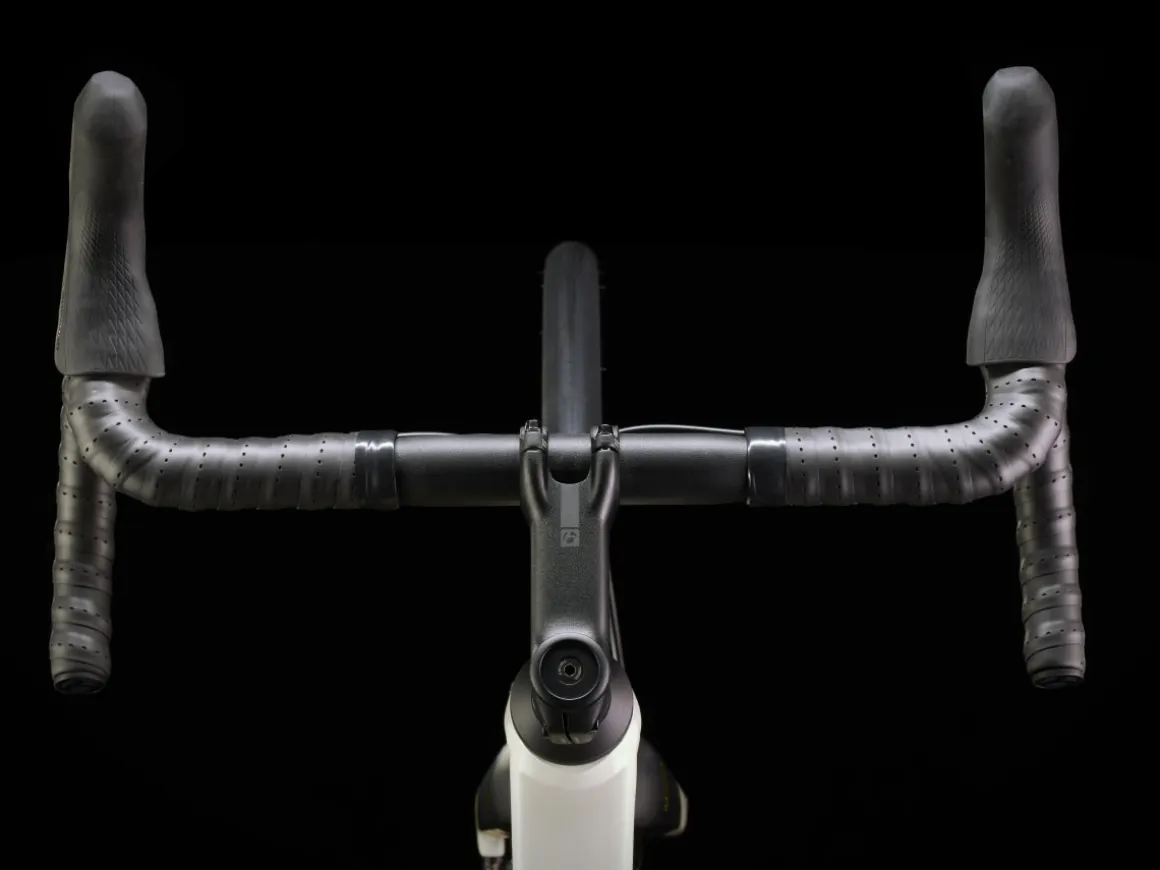 Women Trek Bikes Domane AL 4 Gen 4