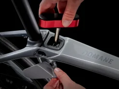 Women Trek Bikes Domane SL 7 Gen 4