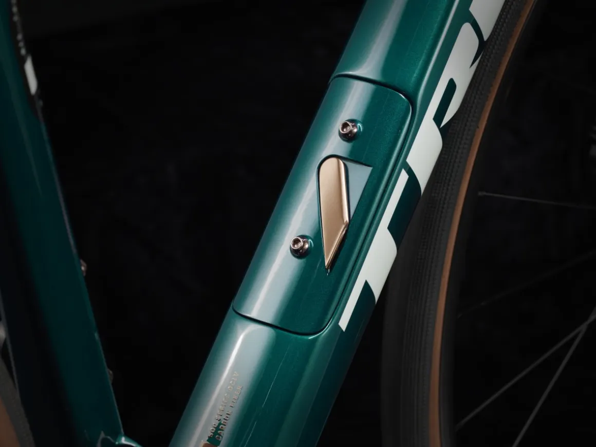 Women Trek Bikes Domane SL 5 Gen 4