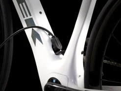 Women Trek Bikes Domane+ SLR 9