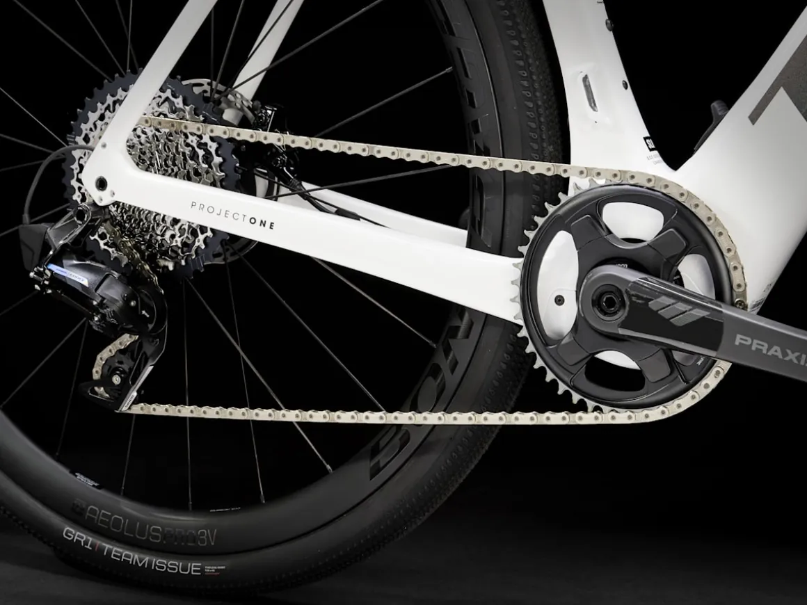 Women Trek Bikes Domane+ SLR 7 AXS