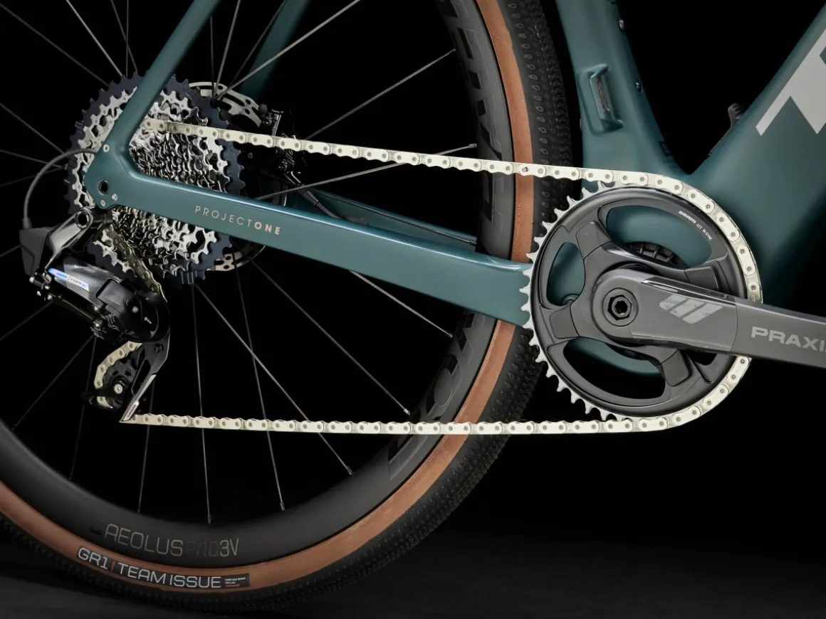 Women Trek Bikes Domane+ SLR 7 AXS