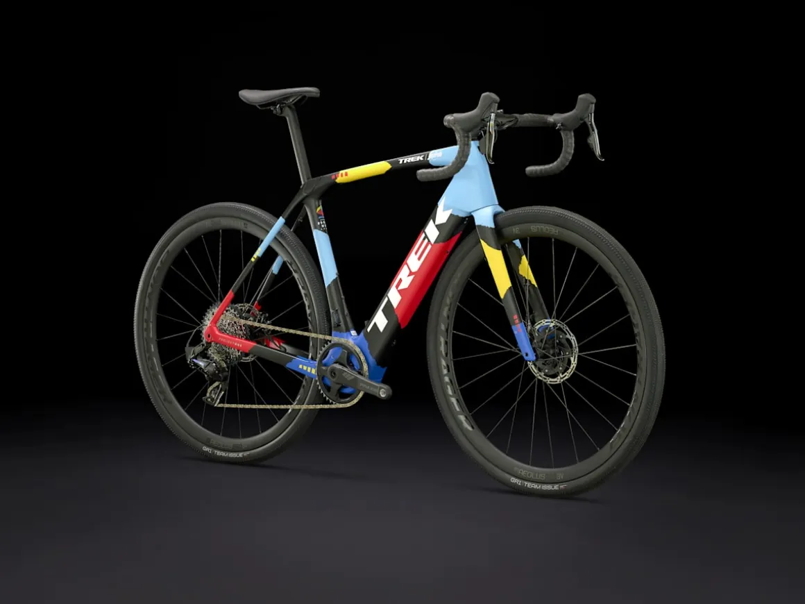 Women Trek Bikes Domane+ SLR 7 AXS
