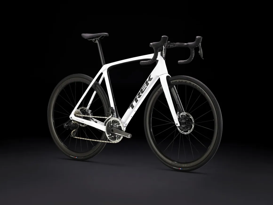 Women Trek Bikes Domane SLR 9 AXS Gen 4