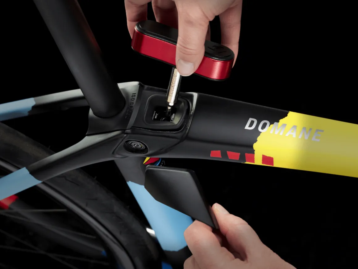 Women Trek Bikes Domane SLR 9 AXS Gen 4