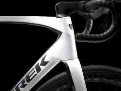 Women Trek Bikes Domane SLR 7 AXS Gen 4