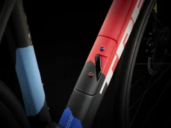 Women Trek Bikes Domane SLR 7 AXS Gen 4