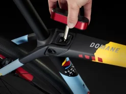 Women Trek Bikes Domane SLR 7 Gen 4