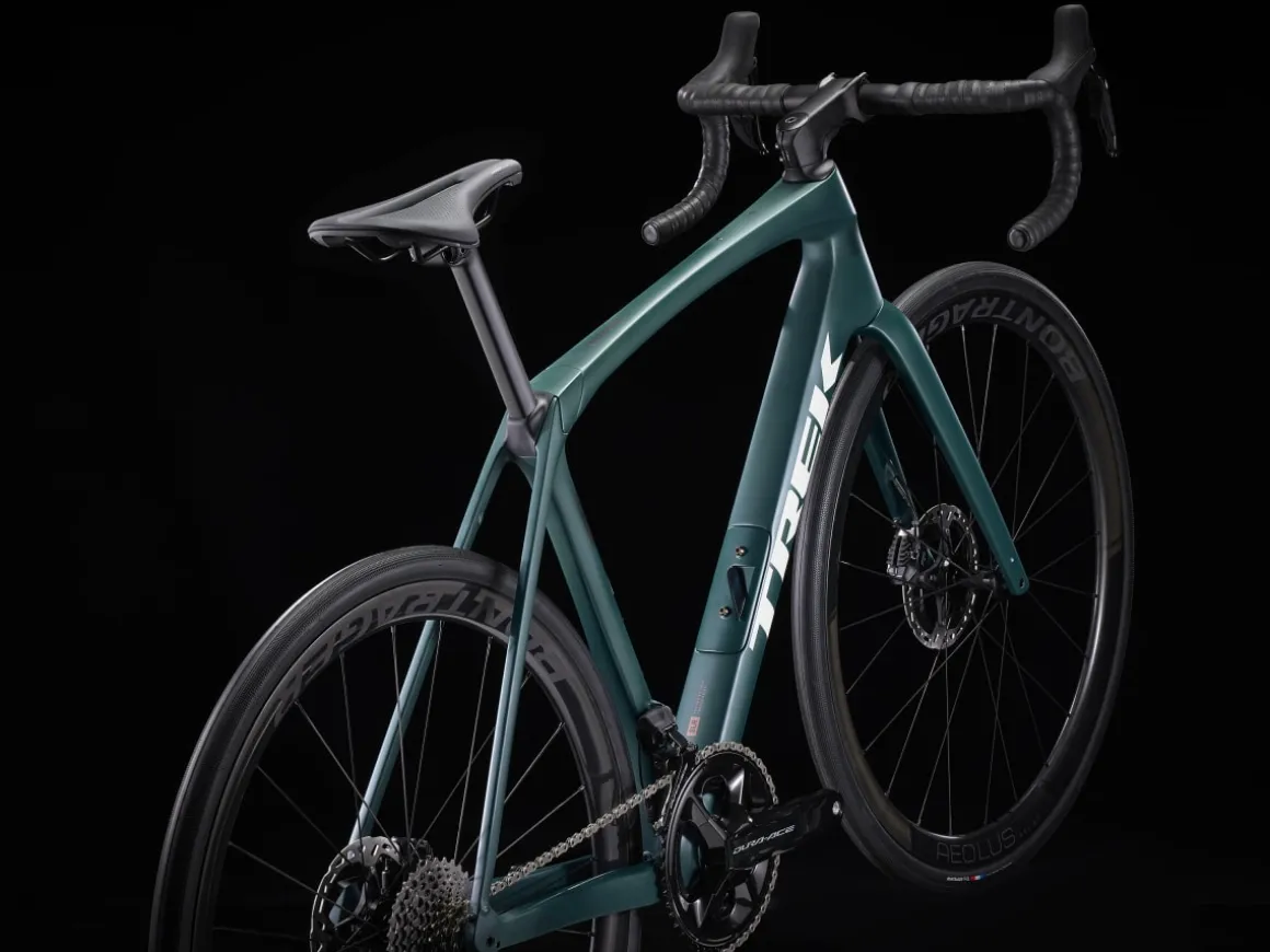 Women Trek Bikes Domane SLR 9 Gen 4