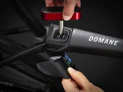 Women Trek Bikes Domane SLR 9 Gen 4