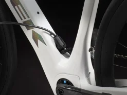 Women Trek Bikes Domane+ SLR 6 Pro