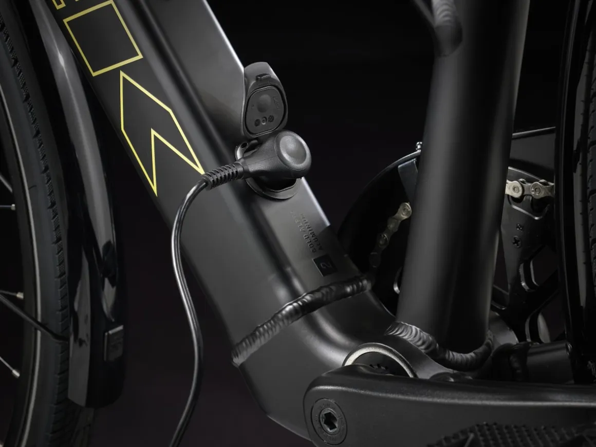 Trek Bikes FX+ 2 Stagger