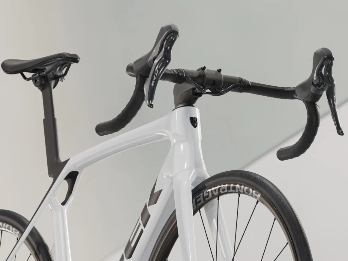 Women Trek Bikes Madone SL 5 Gen 8