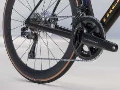 Women Trek Bikes Madone SL 7 Gen 8