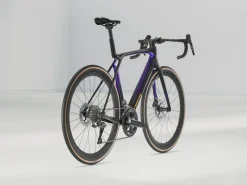 Women Trek Bikes Madone SL 7 Gen 8