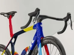 Women Trek Bikes Madone SLR 9 AXS Gen 8