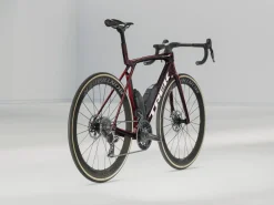 Women Trek Bikes Madone SLR 9 AXS Gen 8