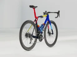 Women Trek Bikes Madone SLR 7 AXS Gen 8