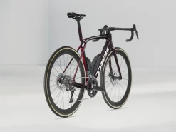 Women Trek Bikes Madone SLR 7 Gen 8