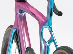 Women Trek Bikes Madone SLR 9 Gen 8