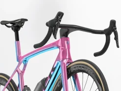 Women Trek Bikes Madone SLR 9 Gen 8