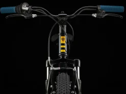 Kids Trek Bikes Precaliber 24 8-speed Suspension