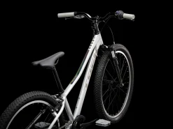 Kids Trek Bikes Precaliber 24 8-speed Suspension