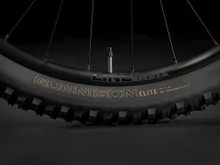 Trek Bikes Roscoe 6