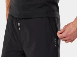 Trek Bikes Trek Quantum Fitness Bike Short